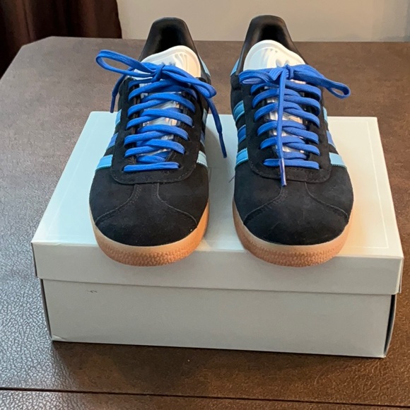 Adidas Wmn\'s Gazelle Black Blue IE9124 -Suede Sneakers Retro Originals Sz 6